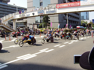 車いすマラソン